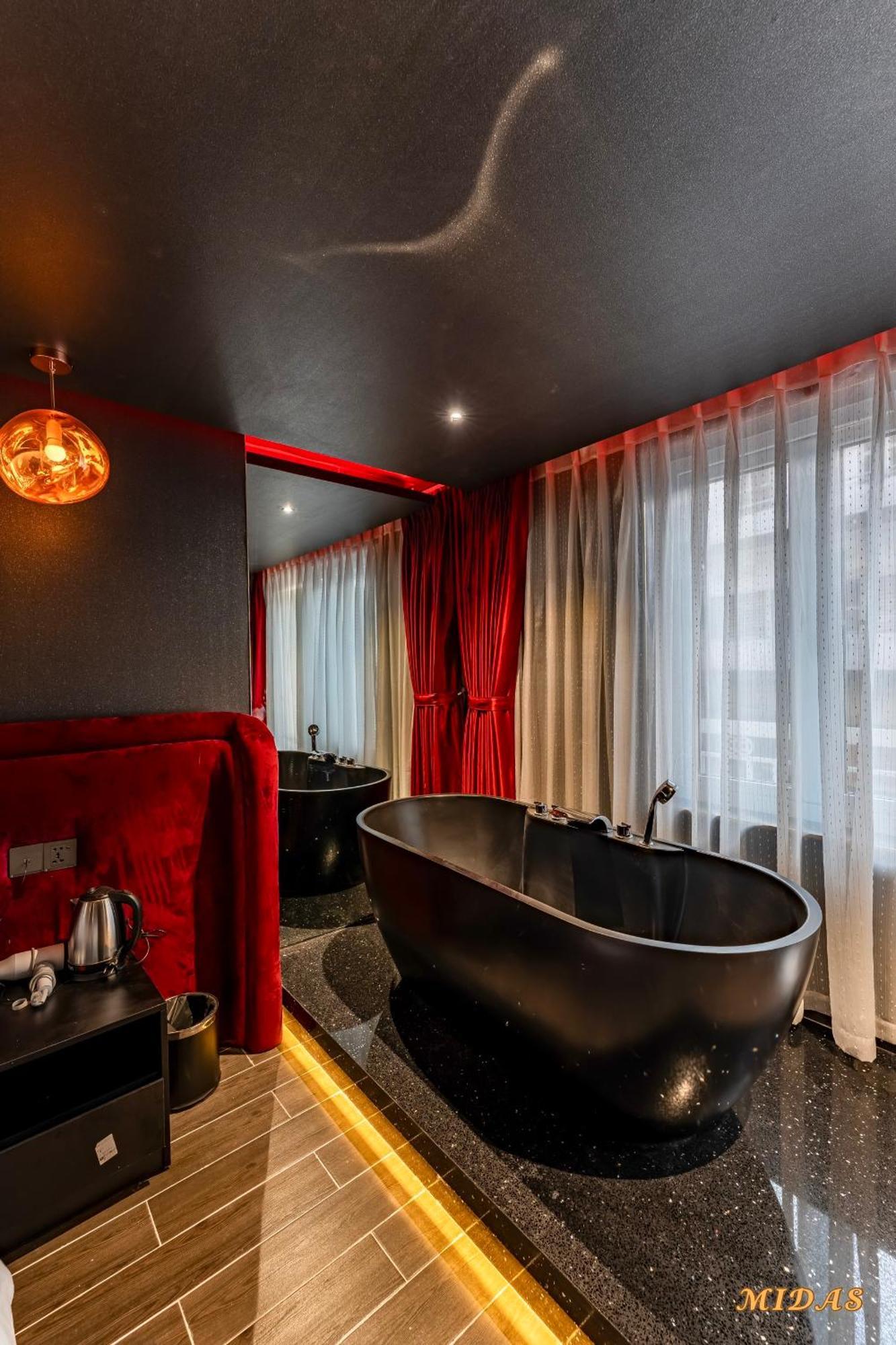 Midas Hotel 2 Thành Pho Ho Chí Minh Esterno foto